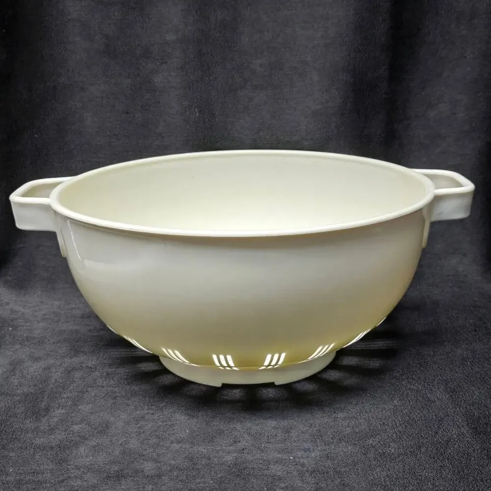 Vintage Kamenstein Colander Strainer White Large Sturdy Thick Plastic Kitchen
